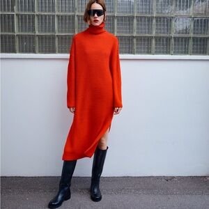 Red Zara sweater dress, small